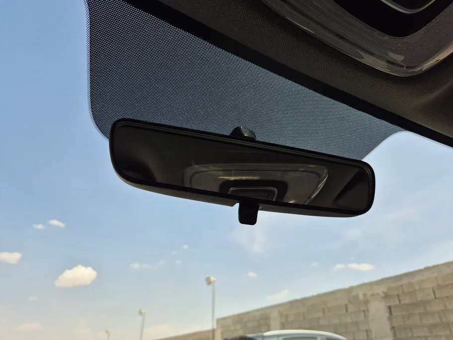 2023 Hyundai Elantra Smart 