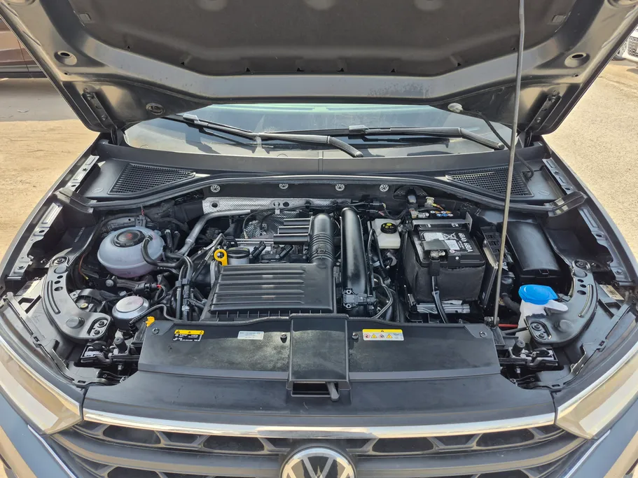 2024 Volkswagen T Roc Life 