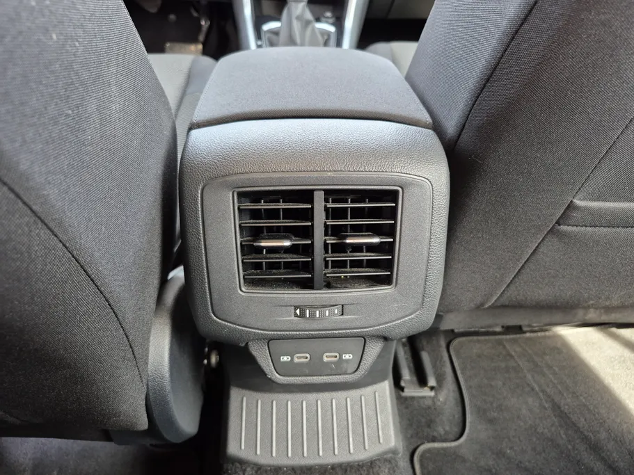 2024 Volkswagen T Roc Life 
