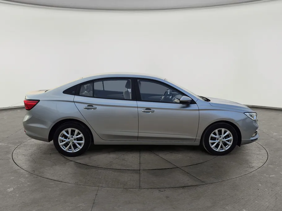 2025 MG 5 STD 