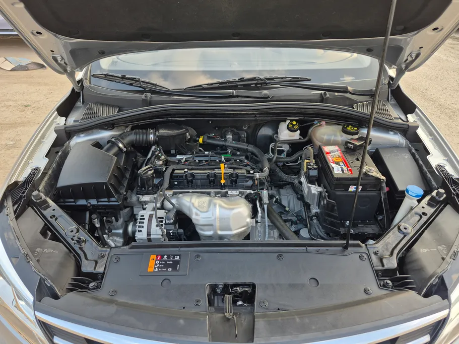2025 MG 5 STD 