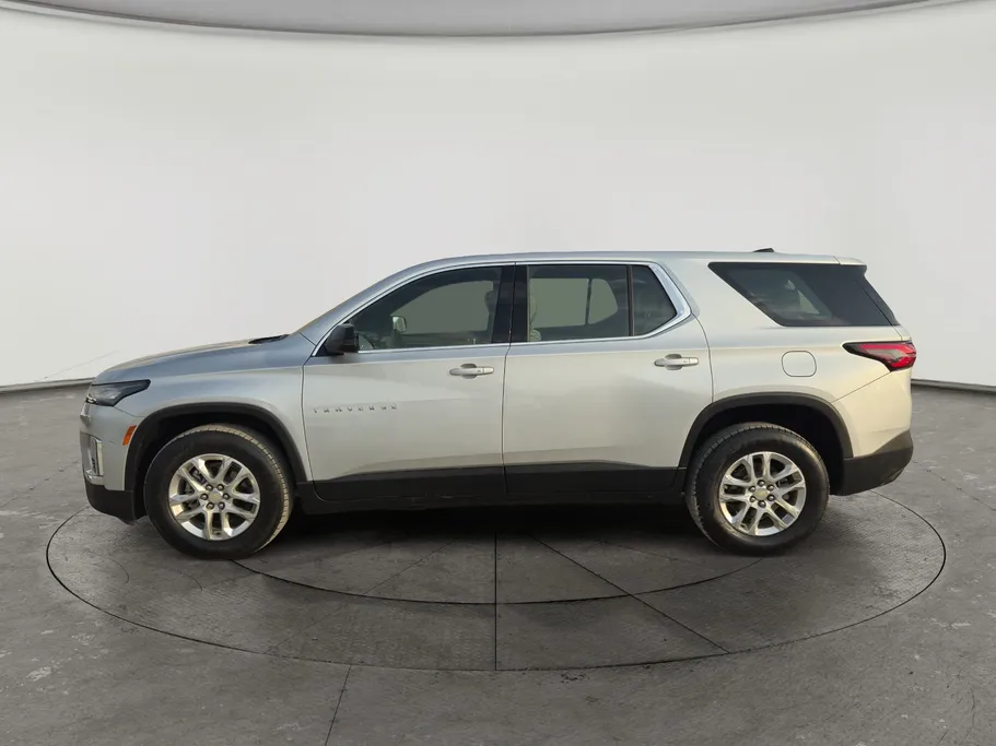 2022 Chevrolet Traverse LS 