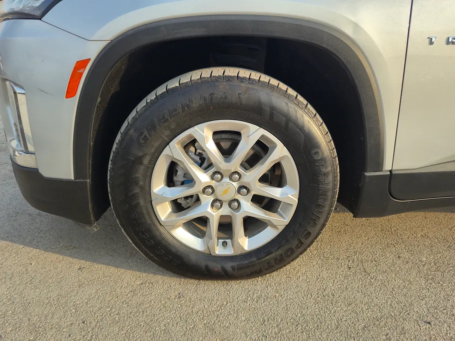 2022 Chevrolet Traverse LS 