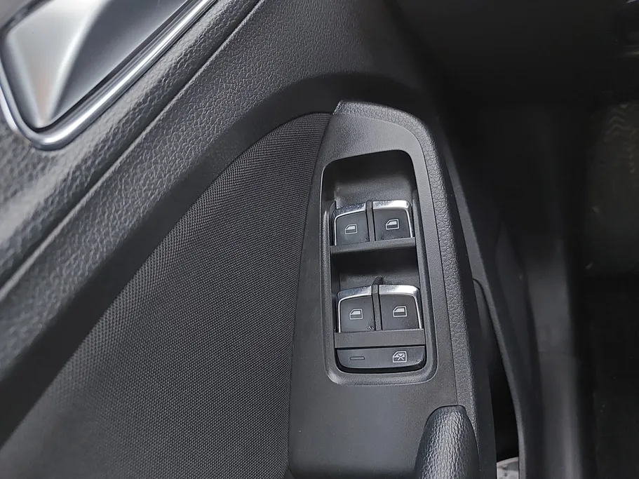 2023 MG RX5 STD 