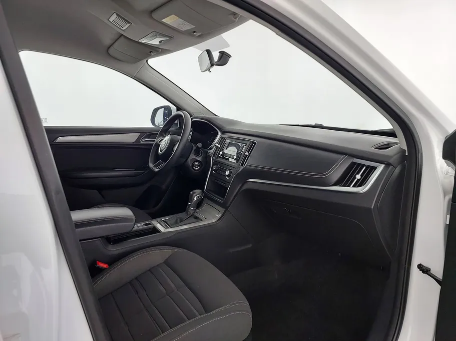 2023 MG RX5 STD 