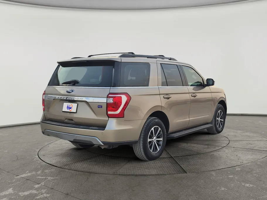 2020 Ford Expedition XLT 