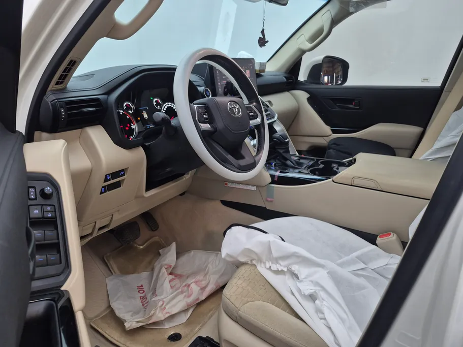 2024 Toyota Land Cruiser GXR 