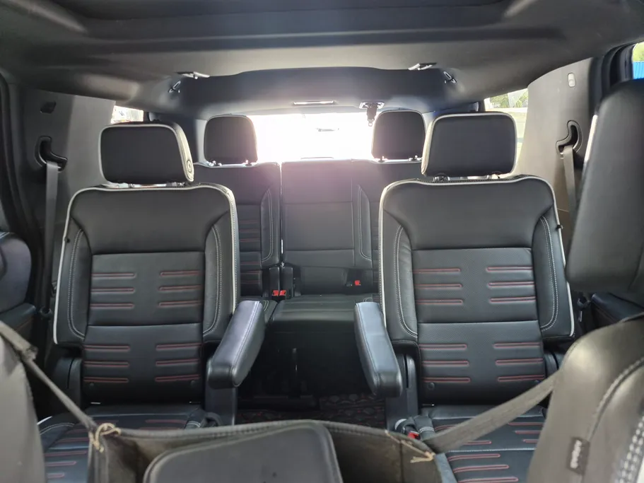 2025 GMC Yukon AT4 Ultimate 