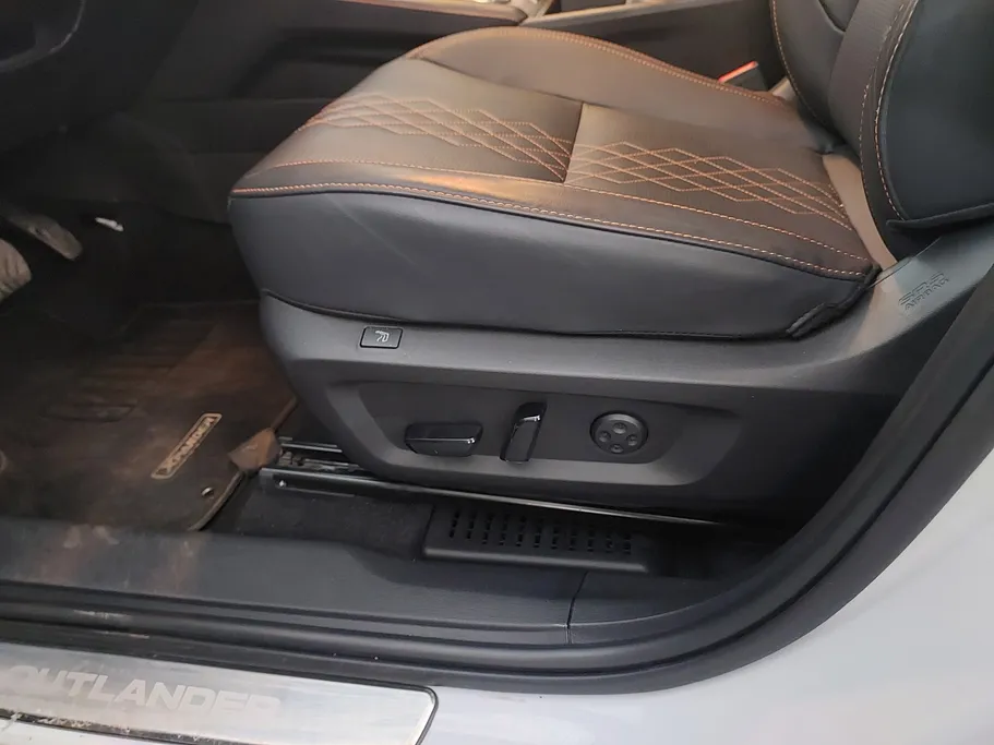 2025 Mitsubishi New Outlander Series LIMITED 
