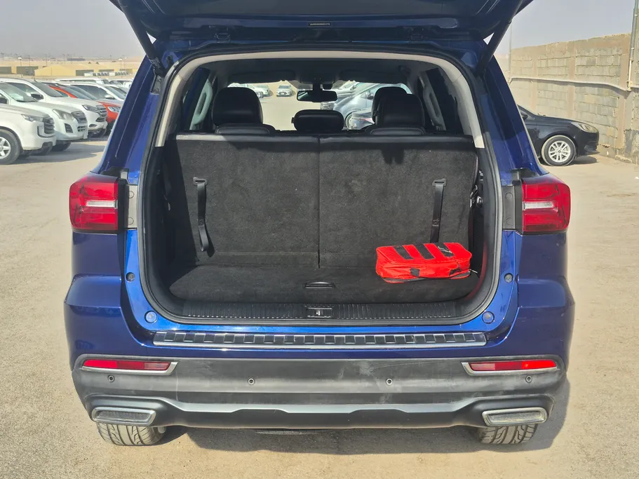 ام جي RX8 DEL 2022 