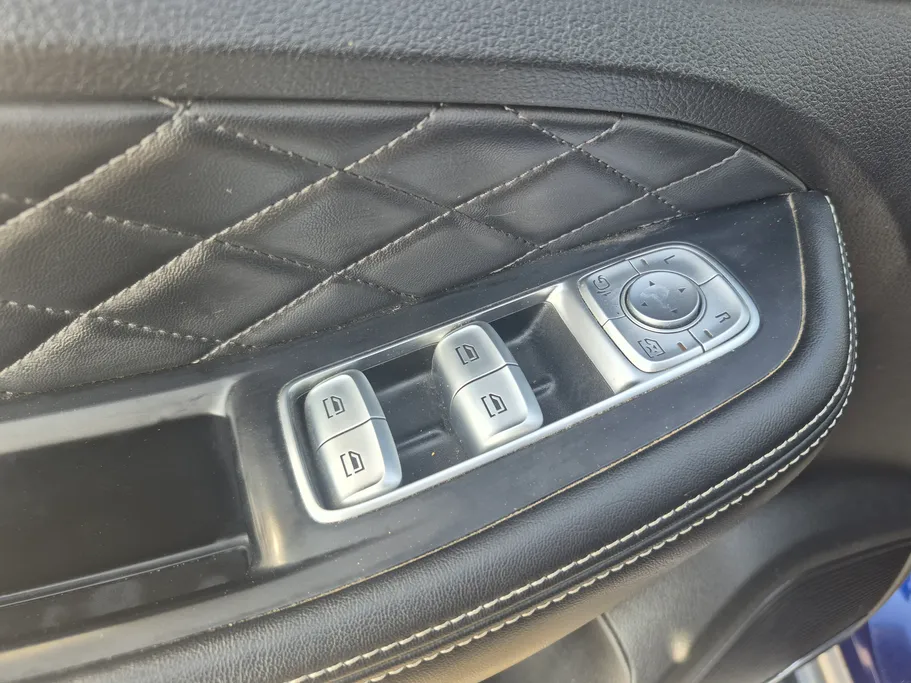 ام جي RX8 DEL 2022 