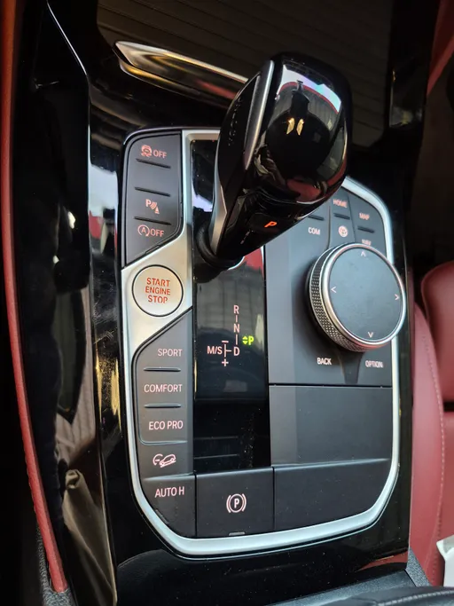 بي ام دبليو الفئة اكس 4 xDrive 30i 2023 