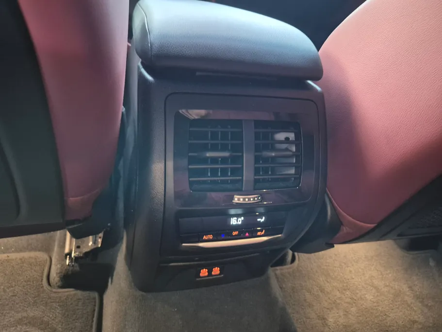 بي ام دبليو الفئة اكس 4 xDrive 30i 2023 