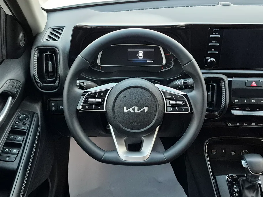 2024 Kia SONET EX 