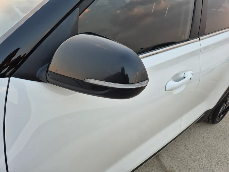 2024 Kia SONET EX 