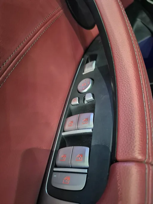 بي ام دبليو الفئة اكس 4 xDrive 30i 2021 