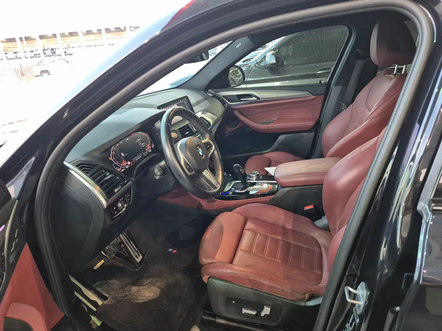 بي ام دبليو الفئة اكس 4 xDrive 30i 2021 