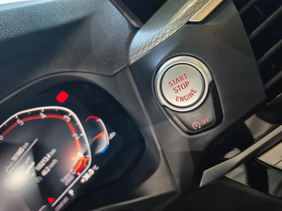بي ام دبليو الفئة اكس 4 xDrive 30i 2021 