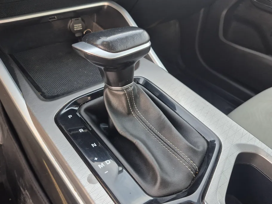 2025 Geely Emgrand GS 