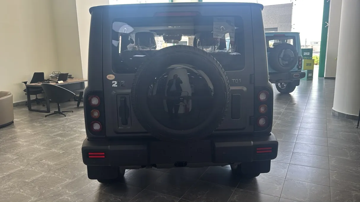 2027 باو 212 T01 Adventure 