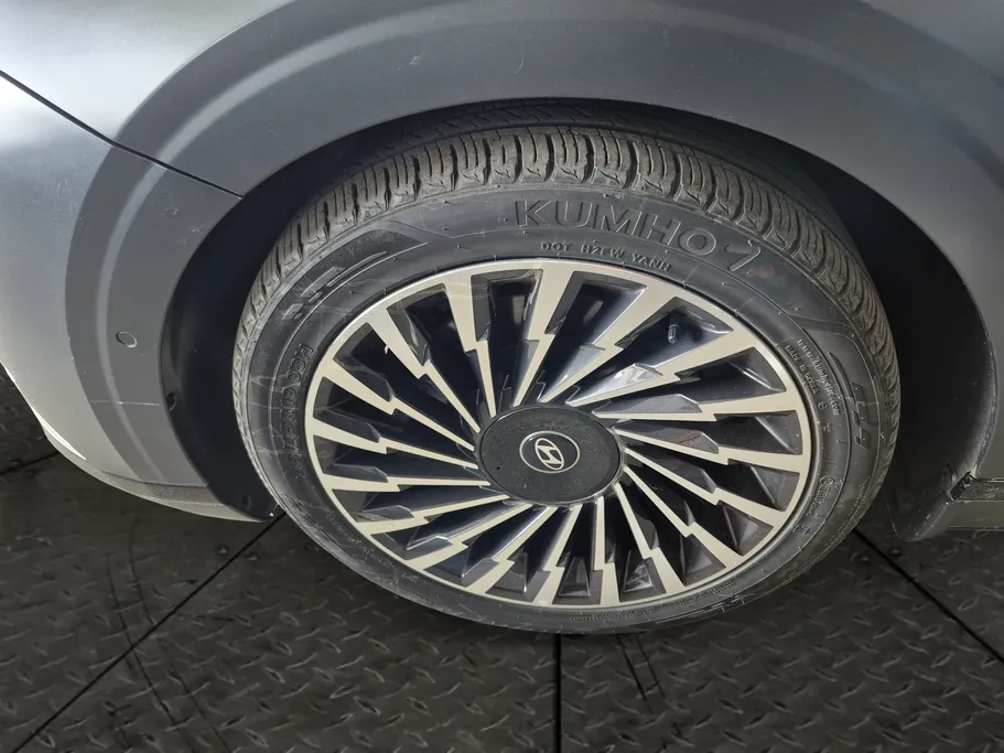 2024 Hyundai Azera calligraphy 