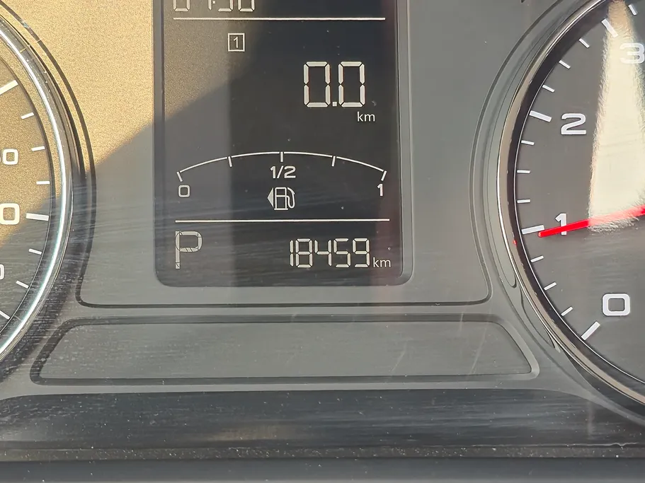2023 MG RX5 STD 