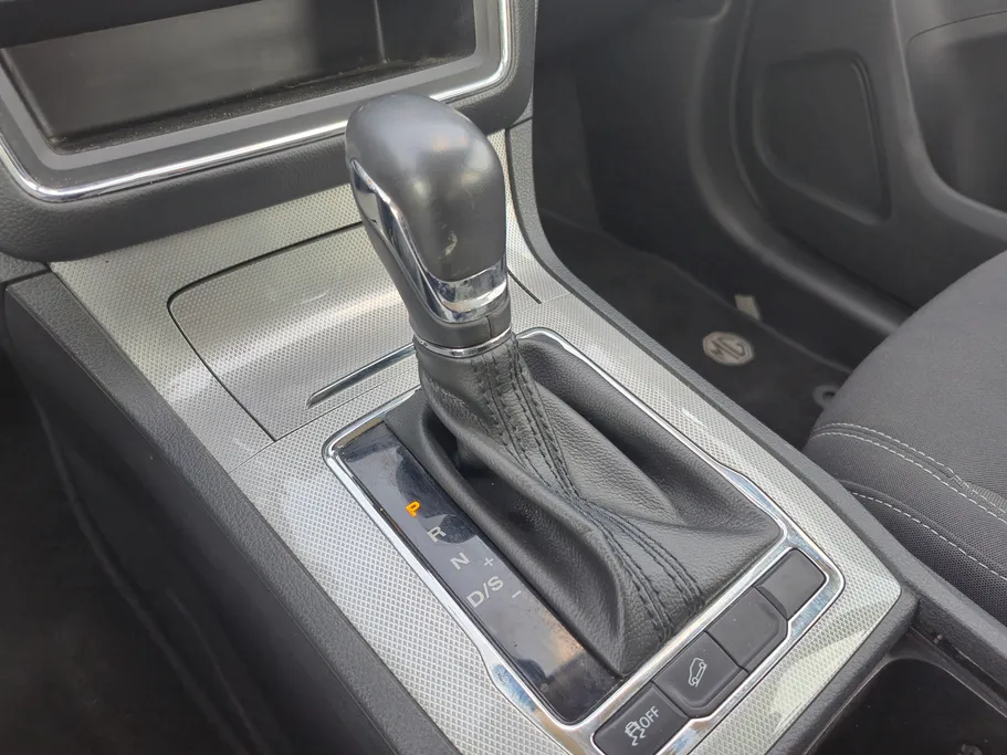 2023 MG RX5 STD 