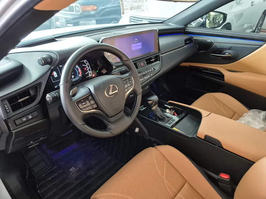 لكزس ES 350 2025 