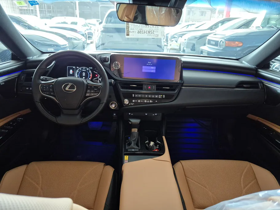 لكزس ES 350 2025 