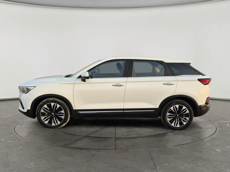 2024 FAW Bestune T77 Basic 