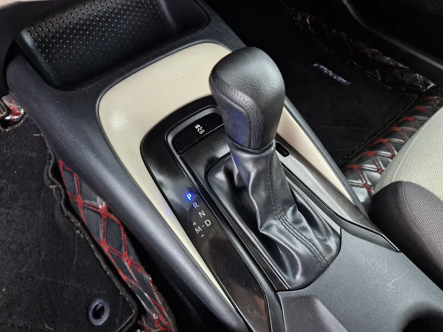2024 Toyota Corolla XLI 