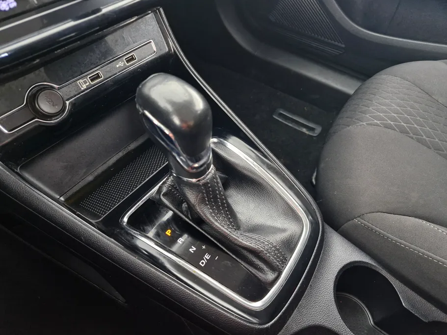 2022 MG 5 COM 