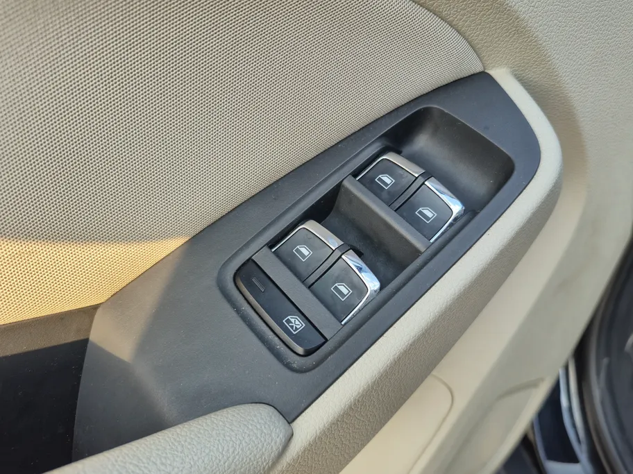 2023 MG RX5 STD 