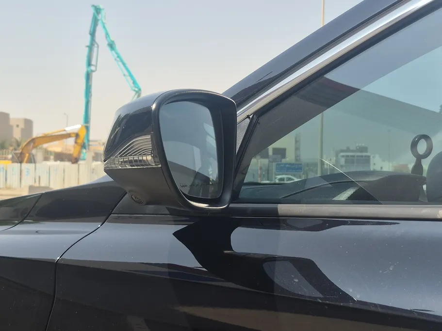 ام جي جي تي LUX 2024 