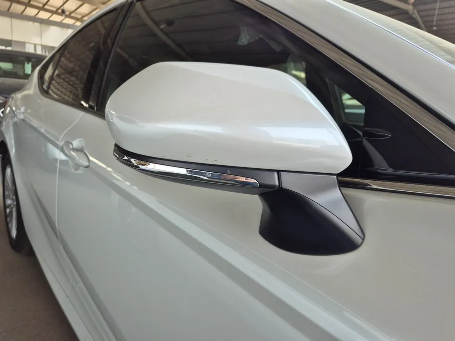 2025 Toyota Camry  E Plus HEV 