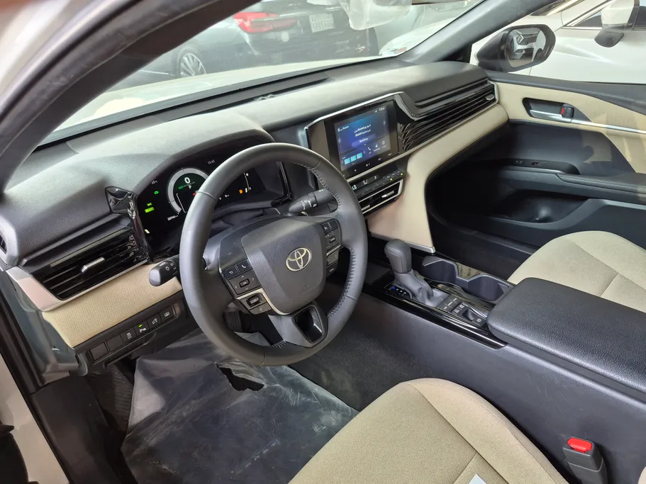 2025 Toyota Camry  E Plus HEV 