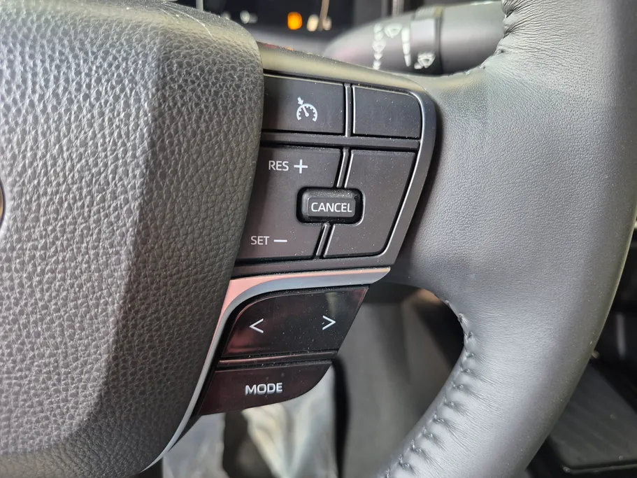 2025 Toyota Camry  E Plus HEV 