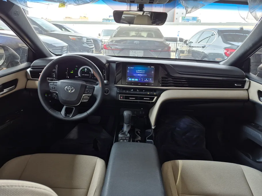 2025 Toyota Camry  E Plus HEV 
