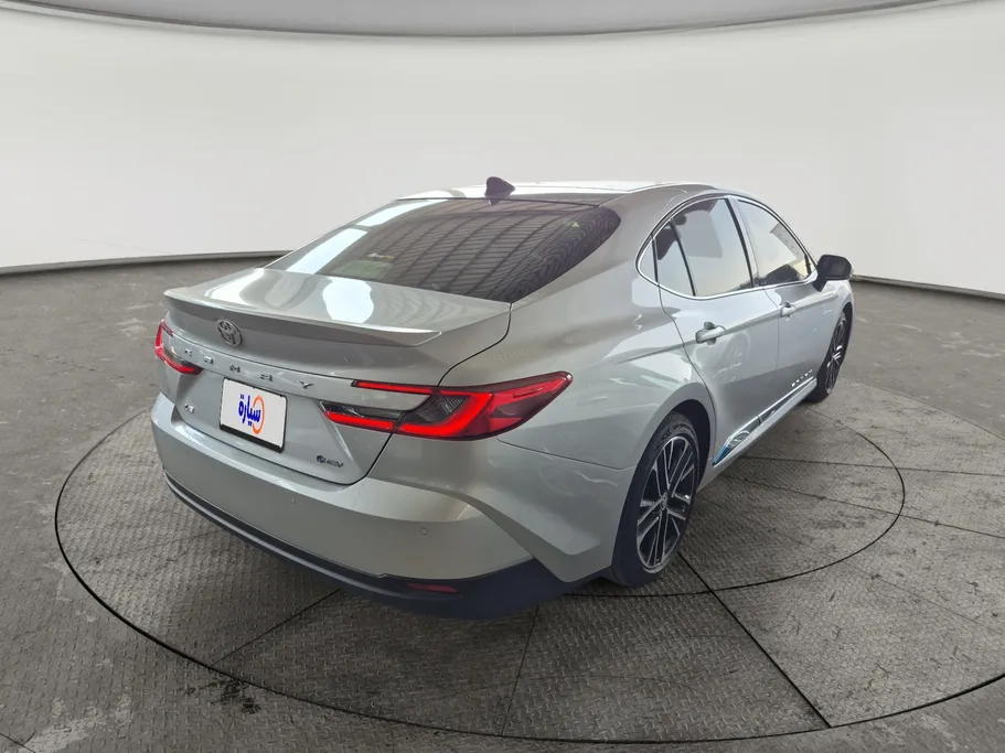 2026 Toyota Camry  LE HEV 
