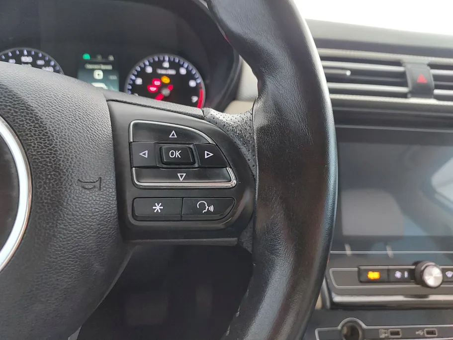 2023 MG 5 COM 