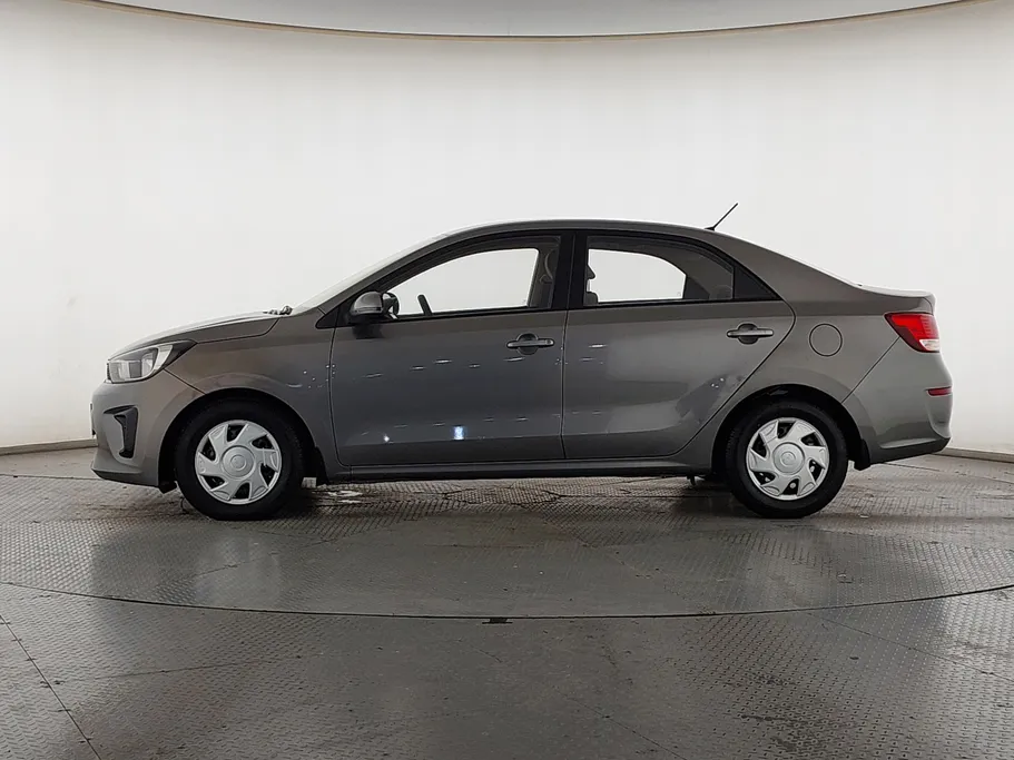 2022 Kia Pegas LX 