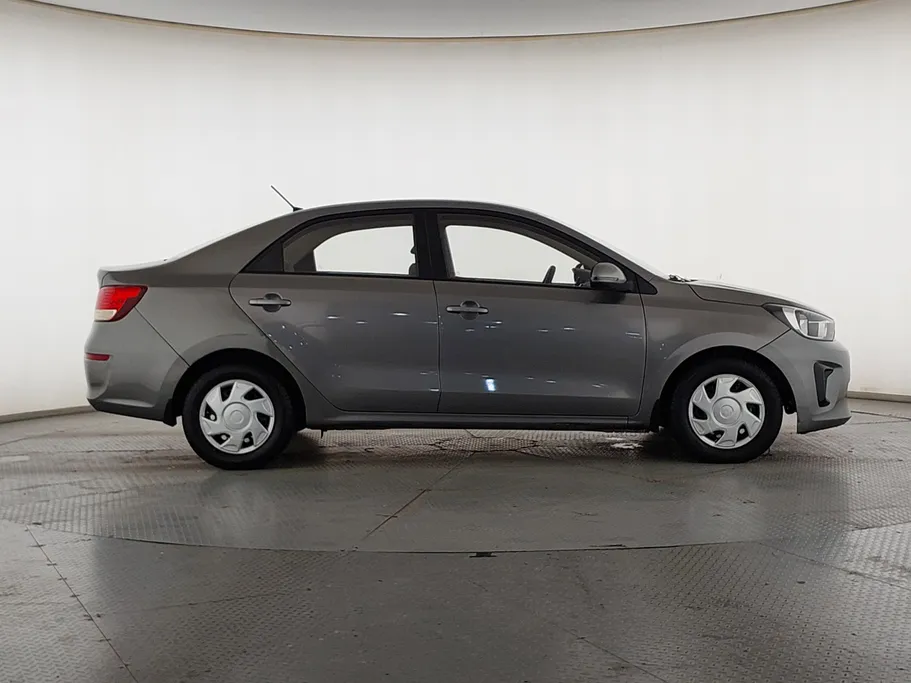 2022 Kia Pegas LX 