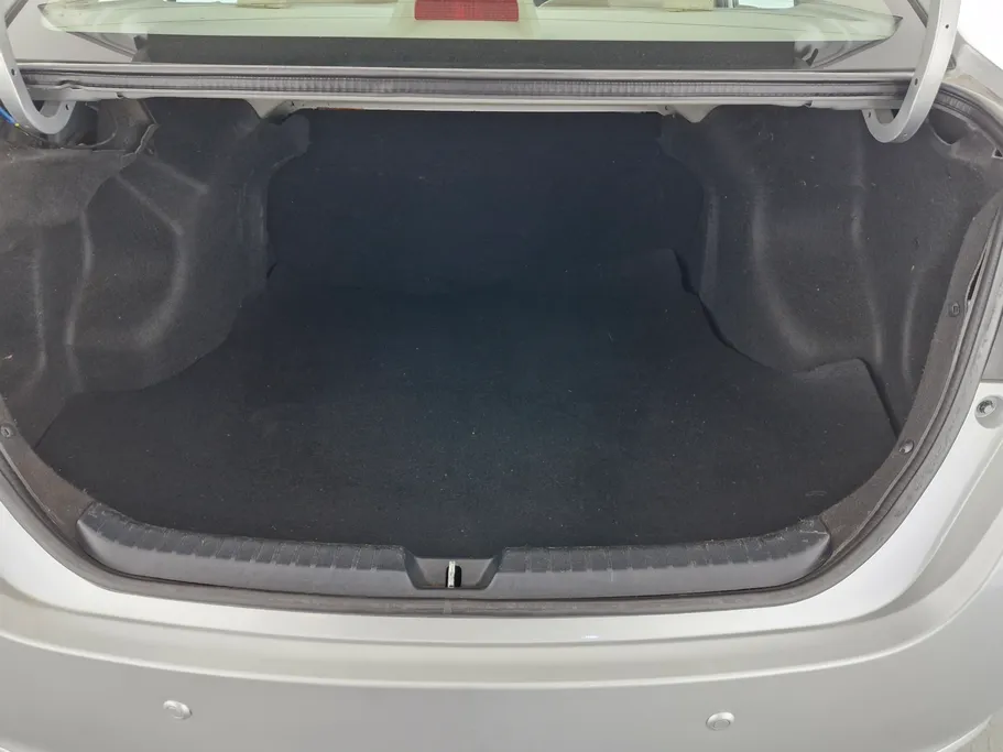 2022 Toyota Yaris  Y 