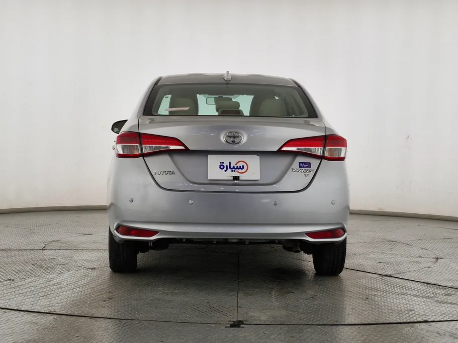 2022 Toyota Yaris  Y 