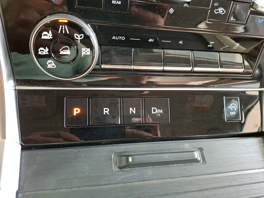 2026 Nissan Patrol LE 