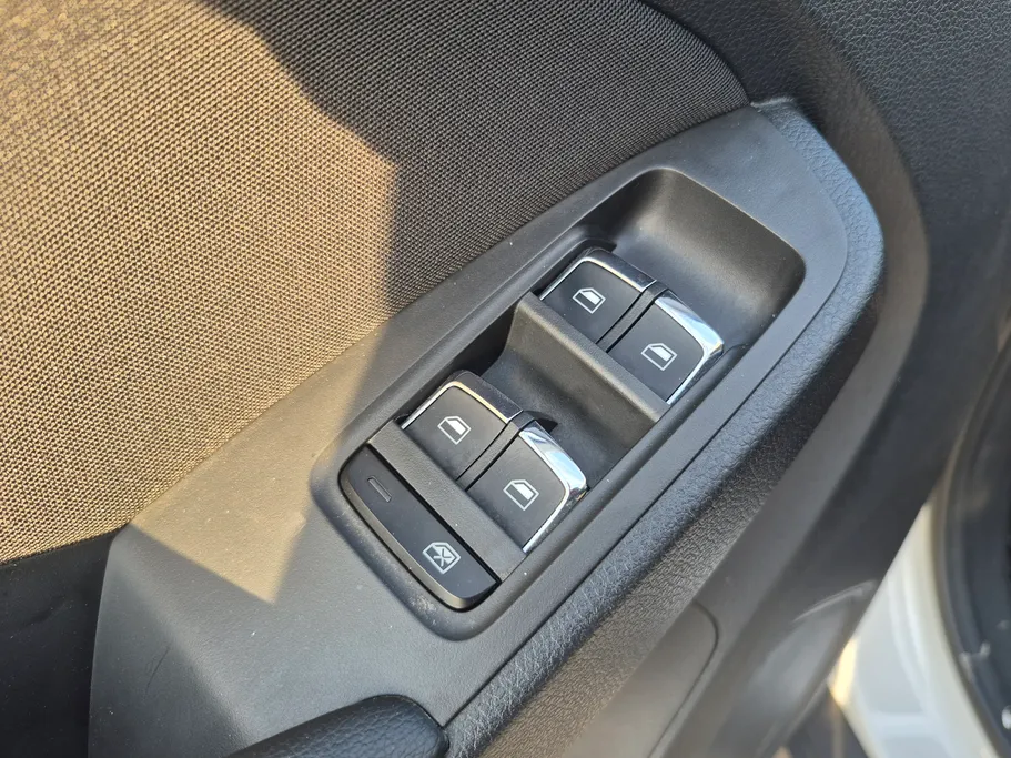 2023 MG RX5 STD 