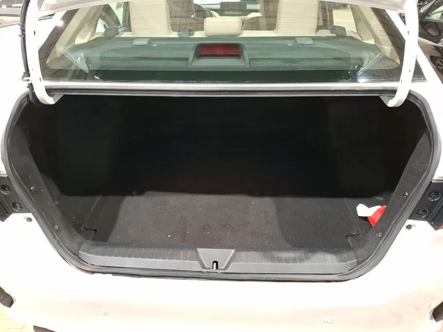2024 Toyota Yaris  Y Plus 