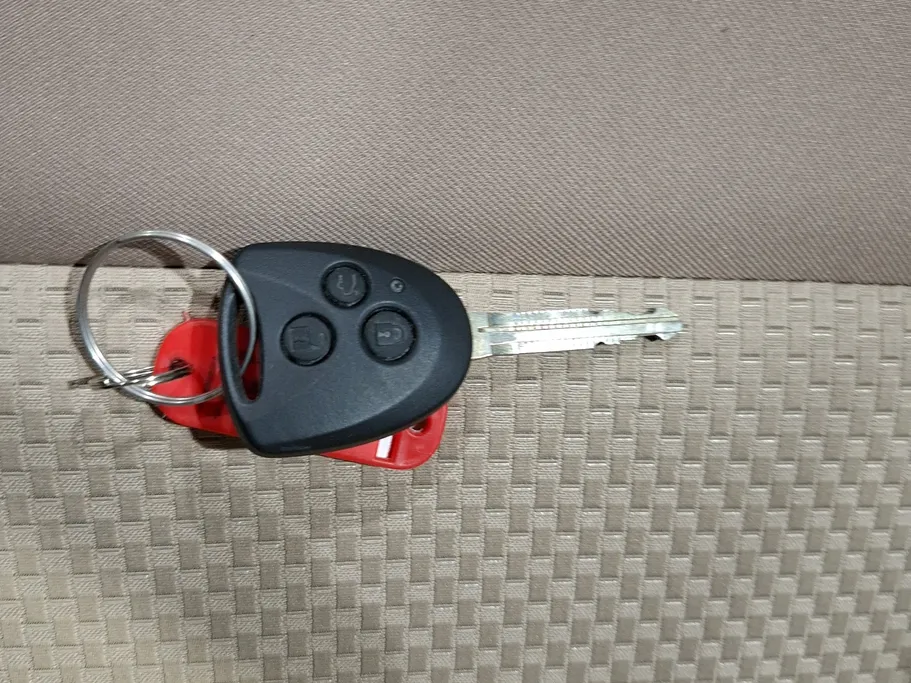 2024 Toyota Yaris  Y Plus 