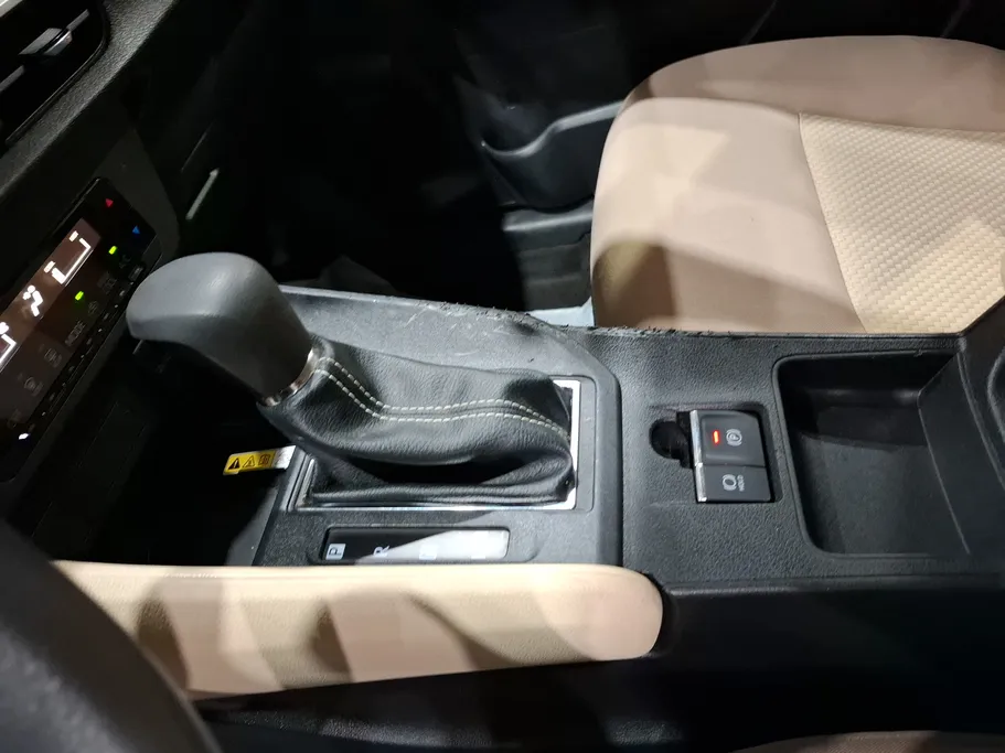 2024 Toyota Yaris  Y Plus 
