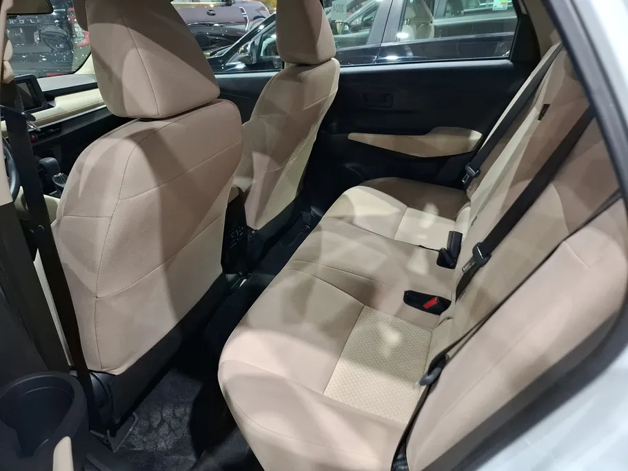 2024 Toyota Yaris  Y Plus 